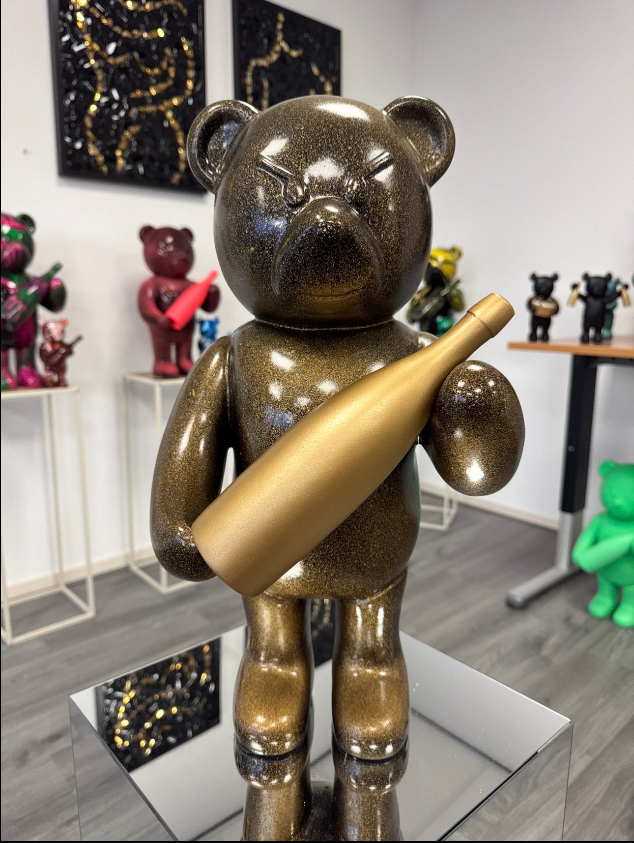 Champagne bear Henry