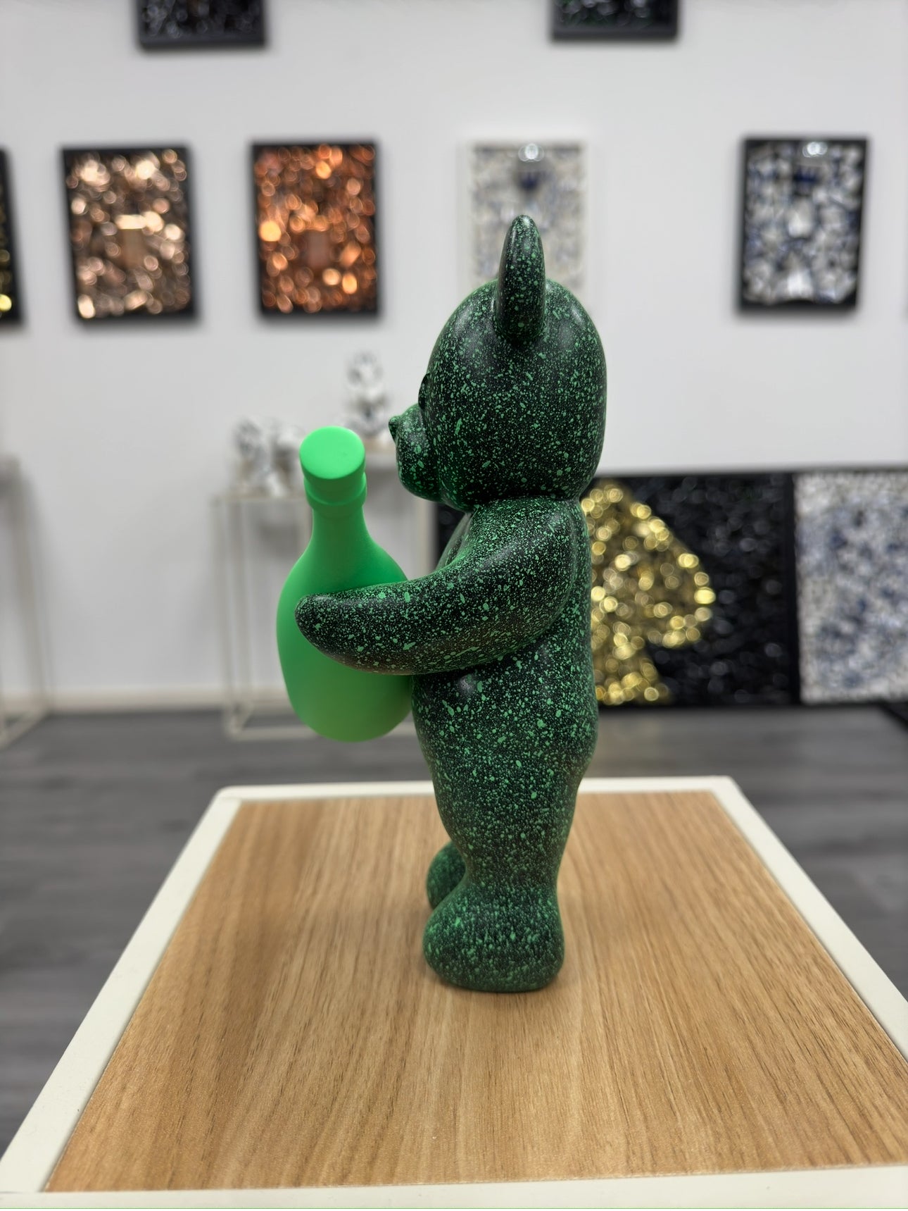 Champagne Bear Emerald