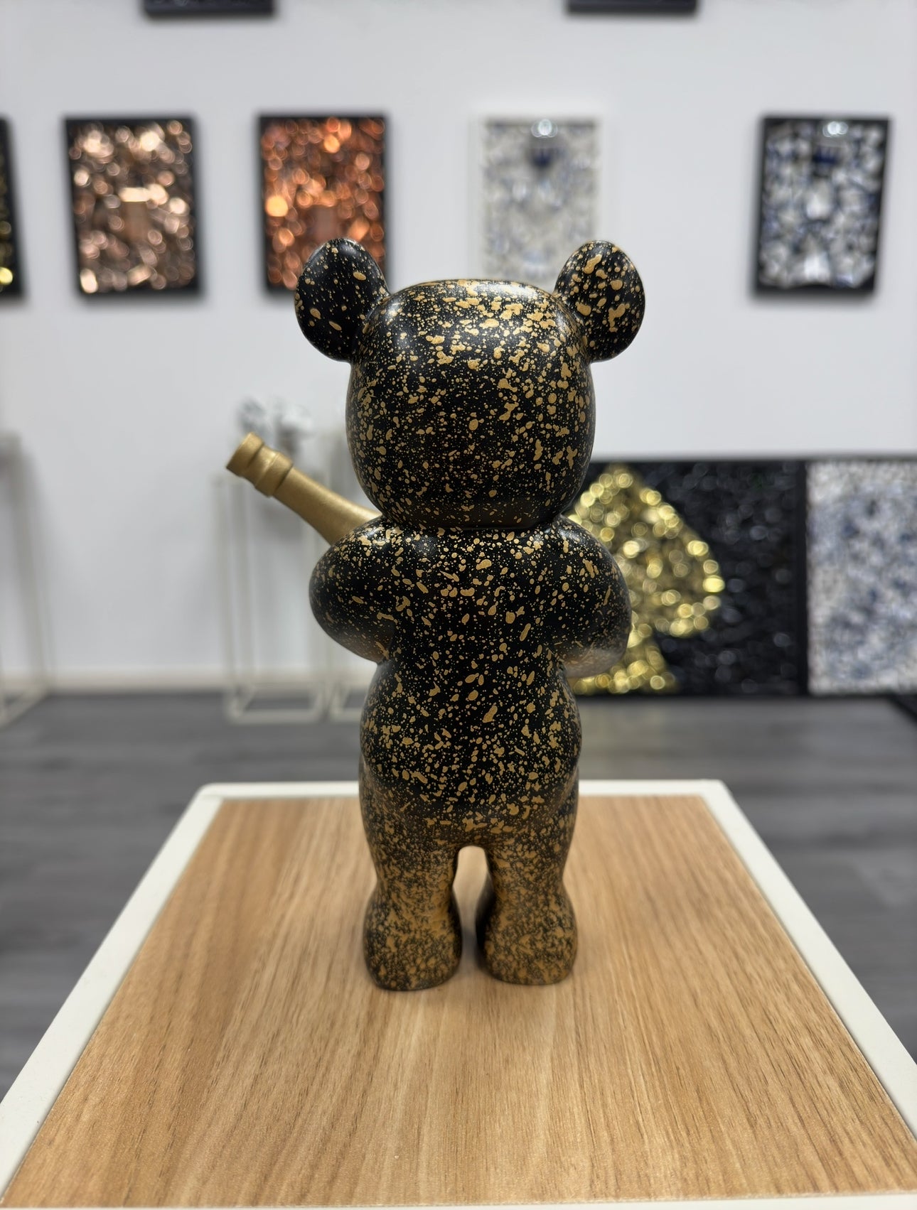 Champagne Bear Aurum
